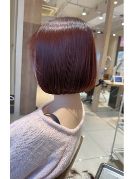 ビューナゴヤ 名駅(VIEW NAGOYA) 黒髪カタログ/ボブルフ/小顔に見せるヘア/ワンレン/ショートボブ