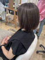 ネオリーブ チロル 横浜西口店(Neolive CiroL.)&nbsp;白髪ぼかしハイライト ショートボブ 【miku】
