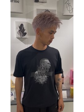 メンズサロン キング 心斎橋店(Men’s salon K!ng) ホワイトメッシュ/ツイスト/ツイスパ/パーマ/メンズ/眉毛/心斎橋