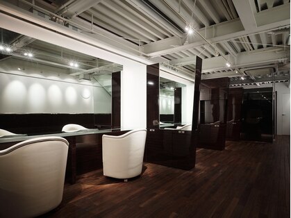 オックスクリエーション OX CREATION 桃山の写真