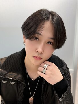 ジーナ 天神(Zina) ナチュラルセンターパート【メンズサロンZina天神】