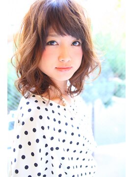 ニュートラルバイフレア(Neutral by FLEAR) クセをいかしたデジタルパーマスタイル