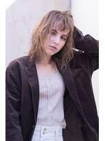 アメリ 新宿(Ameri)&nbsp;Ameri 外国人風セミロングヘア【新宿】