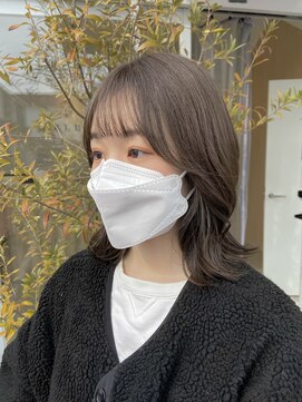 ビレア 尾張旭店(BELEA) くびれミディ × スカイブルー