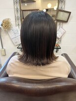 シンパティカ(Simpatica)&nbsp;《切りっぱなしボブ》