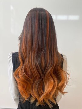 デザイニングヘアードゥ(designing hair Deux) ロングアンブレラカラー【アンブレラカラー/ブリーチカラー】