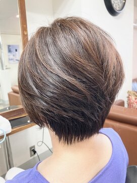 フリーズ 伊丹店(Freez) 白髪ぼかし30代40代50代60代伊丹大人ショート大人ボブ