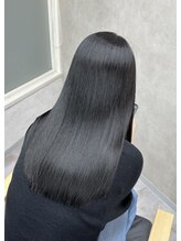 ソア フレア(soa FLEAR) 高濃度水素を使用したトップレベルの縮毛矯正