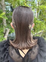 アンドシー(and c)&nbsp;外ハネタイトアレンジ　MIKU