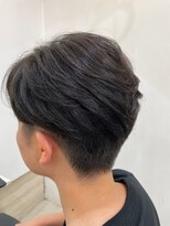 ヘアーメイク ニューヨーク 千駄木店(Hair Make NEWYORK) センターパート×フェザーパーマ