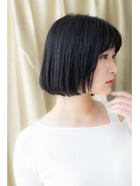 カバーヘア ブリス 上尾西口店(COVER HAIR bliss) 小顔透けバング黒髪ワンカール切りっぱなしボブ313X上尾30代40代