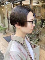 ヴィサージュバスク(VISAGE ba.s.k) 首元すっきりマッシュショート