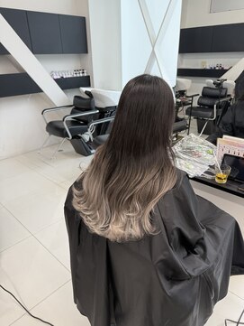 アライブ キチジョウジ(ALIVE Kichijoji) ホワイトグラデーションカラー