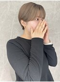 ハイトーン / ブリーチ / ショートヘア