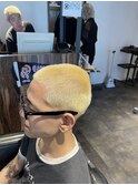 坊主　金髪　ブリーチ　湘南台　藤沢　メンズ