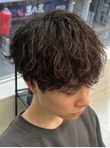ダークアッシュニュアンスパーマ韓国マッシュベリーショート