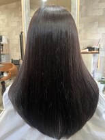 ハコ(H.A.Co) 毎日のお手入れが楽になる縮毛矯正+パープルカラーです。