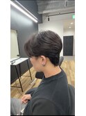 刈り上げないセンターパート