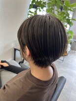 リビス(ribis) 丸みショート×透明感グレージュ