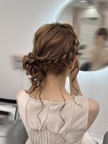 クラン 北新地店(Clan)&nbsp;編み込みサイドアップ/北新地ヘアセット