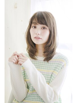 プリズム ヘアーデザイン 北坂戸店 ツヤ感のある内巻きワンカール