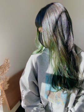 ノチ(Noci) 【志治幸佳】インナーカラーグリーン