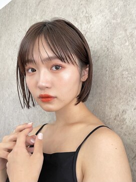 サンク 原宿 表参道(cinq) ミルクティーベージュナチュラルボブミニボブケアブリーチ20代