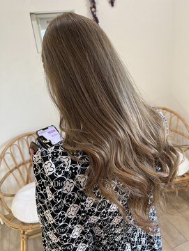 ボタン(VOTAN) フェミニンロングスタイル