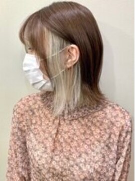 ヒート バイ アンカットラウンジ 渋谷(HEAT by UNCUT&LOUNGE) ダブルカラー/インナーカラー/ケアブリーチ/ハイライト［渋谷］