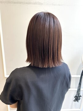 ネオリーブギンザ 銀座店(Neolive GINZA) ブルーパープルカラー　艶髪　切りっぱなしボブ　【銀座】