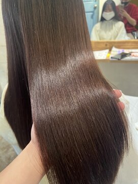 アルーシェ 新宿店(Alushe) 韓国ヘア×チョコレートブラウン×髪質改善