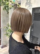 ヲタク(wotaku.)&nbsp;ミルクティーベージュブラウンダブルカラーブリーチミニボブ髪色