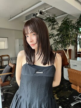 ガーランドギンザ(Garland Ginza) レイヤーカットグレージュカラーミディアム