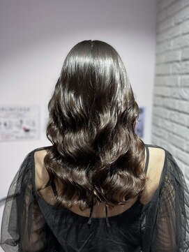 リーオオサカ(Lee Osaka) 【モモカ】髪質改善×コテ巻き風パーマ