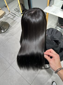 ロンドメリア 天神大名店(Lond Melia) 柔らか縮毛矯正/髪質改善/レイヤーカット/韓国