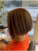 ショートボブ/ハイライトカラー/ブラウンベージュ