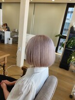 ミラシィ 成田(Mirashy)&nbsp;ハイライトカラーミルクティーベージュレイヤーカット