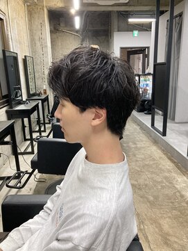 アソビ 元町店 緩シャドウパーマ