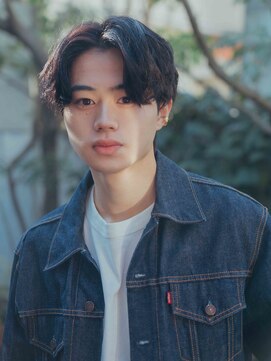 シンシ(Cinci) ゆるふわパーマスタイル