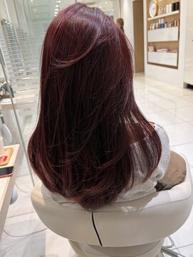 ルプル バイ フェイス 磯子(L'pul by face) レイヤーカット×カシスピンク style by 田爪