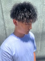 ビューティーリゾート アカヒゲ(Beauty Resort AKAHIGE) 新札幌ツイスパ波巻きパーマニュアンスフェザー刈り上げ
