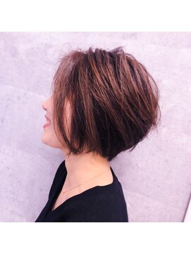 ブレア(Blair) 【Blair】大人ショートボブ