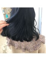 キー(kii)&nbsp;ネイビーブルー　ブリーチカラー　福岡　天神　今泉　薬院