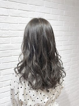 ヘア スパ ビューティー エールフォルム(HAIR SPA BEAUTY YELLFORME) グレージュ