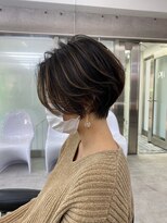 イキ 表参道(iki omotesando)&nbsp;モード/無造作ウェーブ/大人ガーリー[表参道駅]