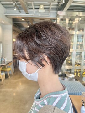 オーガニック リブ 川越(organic+live) 20代30代40代前下がりストレート小顔補正立体カット