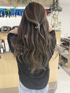 チオ(Chio) ハイライトカラー