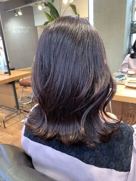 ロカリタ キョウト 四条大宮店(ROCAReTA kyoto) 暖色/グラデーション