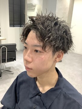 ステアーズ(Stairs) ツイストスパイラルパーマ