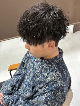 ムク バニラ モカ ラテ(MUKU vanilla/moca/ratte) マッシュ＋波打ちスパイラルパーマ